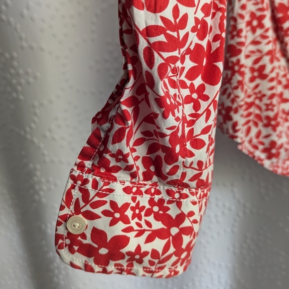 L.L. Bean Women's Medium Floral Pattern Button Down Red White Long Sleeve - Picture 6 of 7
